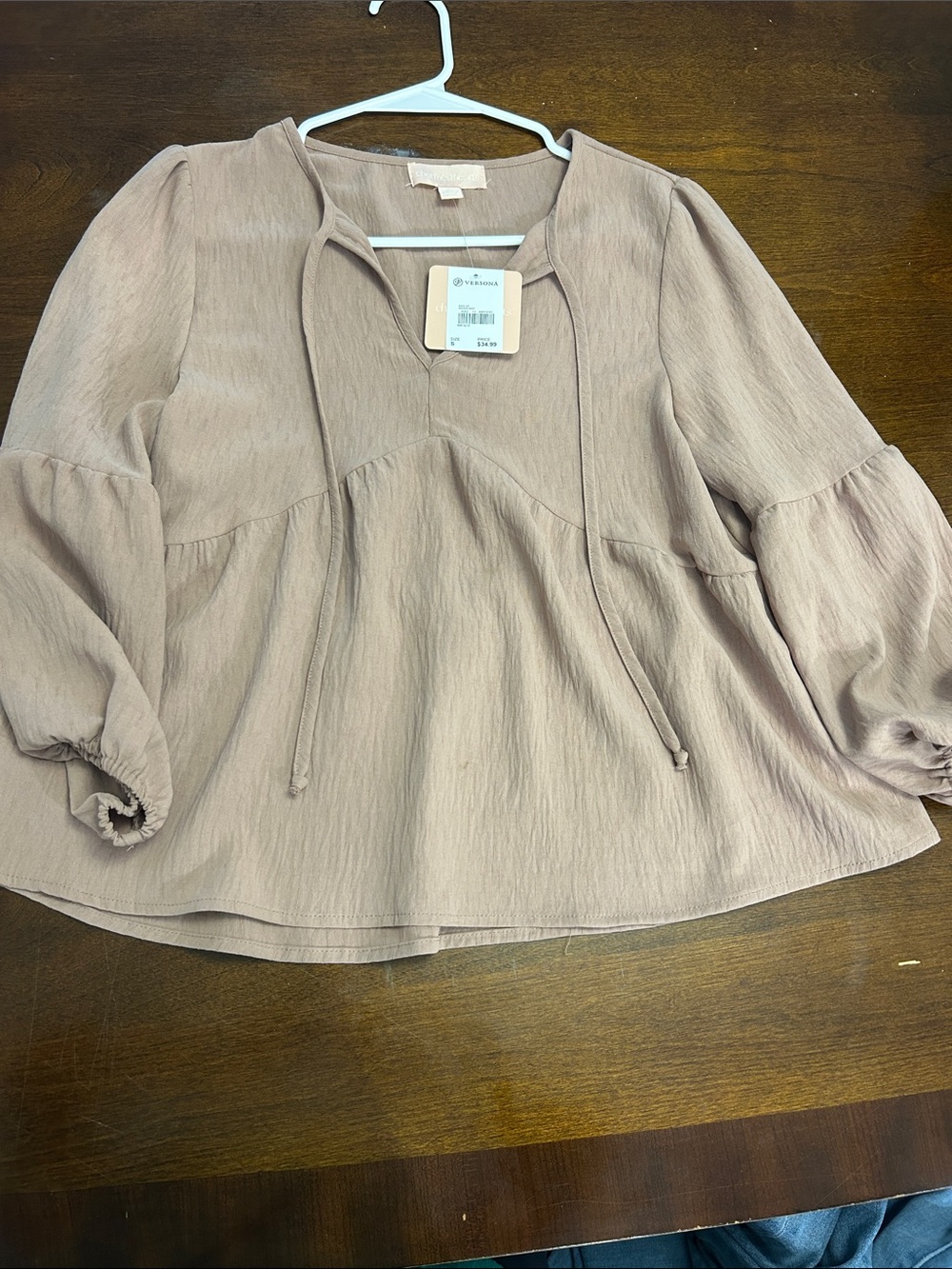 Versona Charmed hearts Dusty Mauve Tie-Neck Peasant Top